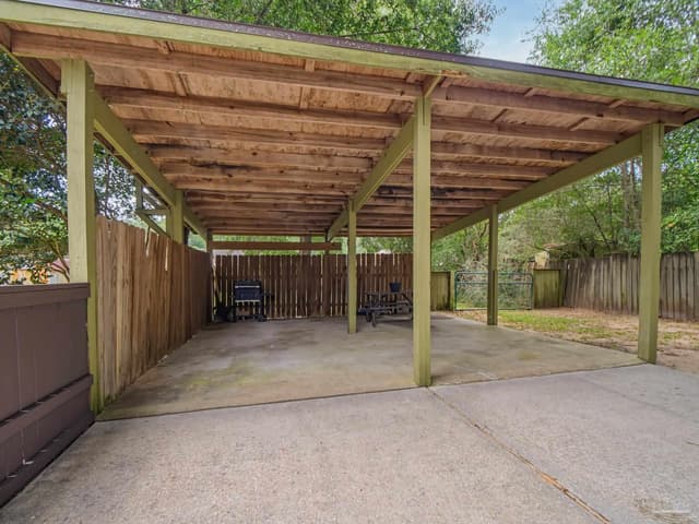 5905 Stephanie Dr, Milton FL 32570 photo 36