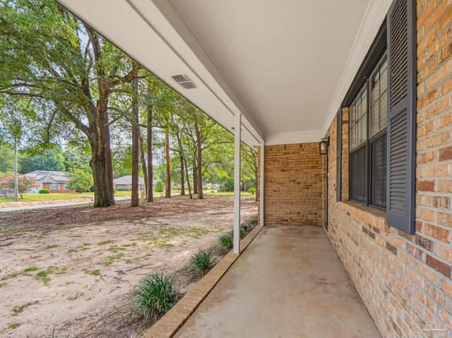 5905 Stephanie Dr, Milton FL 32570 photo 40