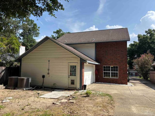 3111 Leesburg Sq, Pensacola FL 32504 photo 25