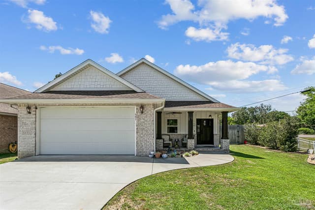 605 Wild Heron Way property photo