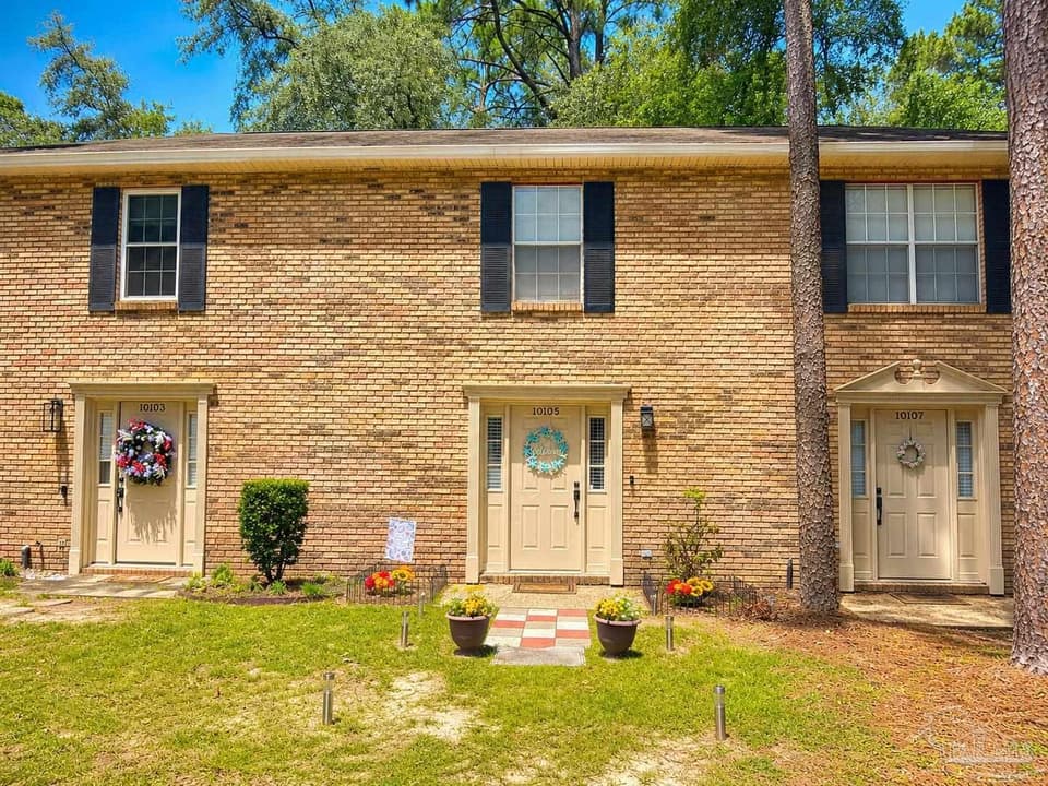 10105 Vixen Pl, Pensacola FL 32514 photo 1
