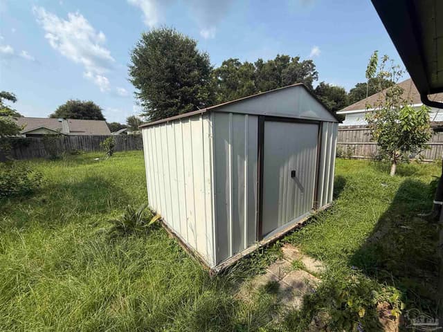 722 Valley Ridge Way, Pensacola FL 32514 photo 13