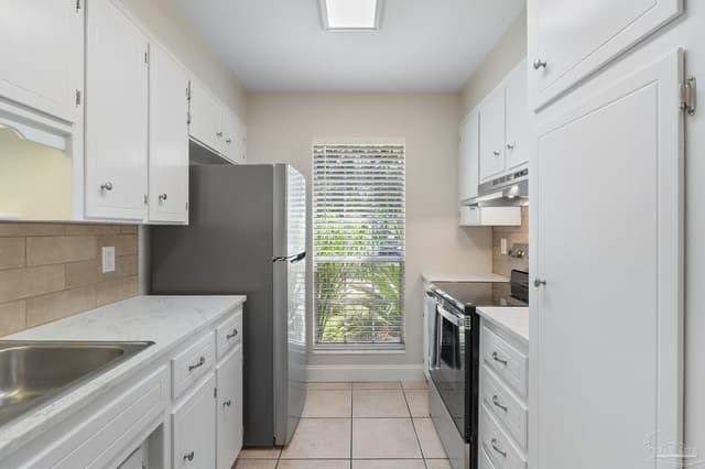 8101 Tippin Ave # F, Pensacola FL 32514 photo 12