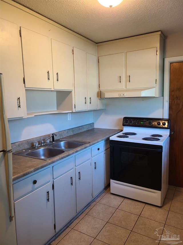 7758 Kipling St property photo