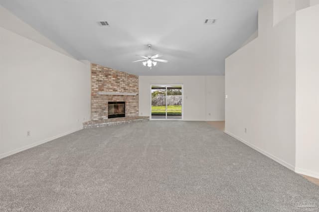 9568 Brentwood Blvd, Navarre FL 32566 photo 10