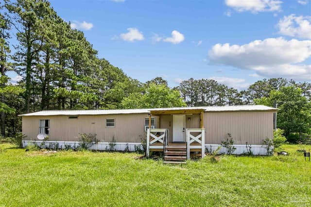 5094 Red Barn Rd, Milton FL 32583 photo 2