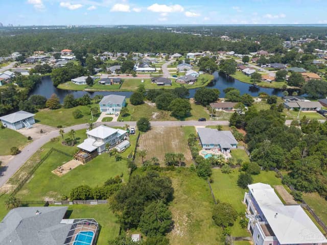 5556 Grande Lagoon Ct, Pensacola FL 32507 photo 10