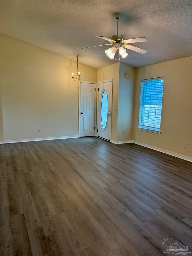 2029 Coral Reef Rd, Pensacola FL 32506 photo 5
