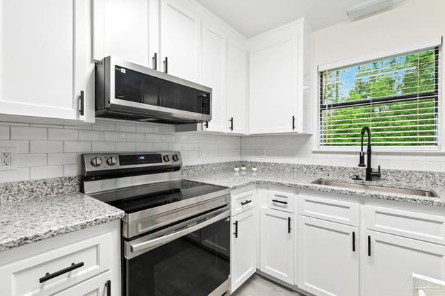 911 Jacks Branch Rd, Cantonment FL 32533 photo 17