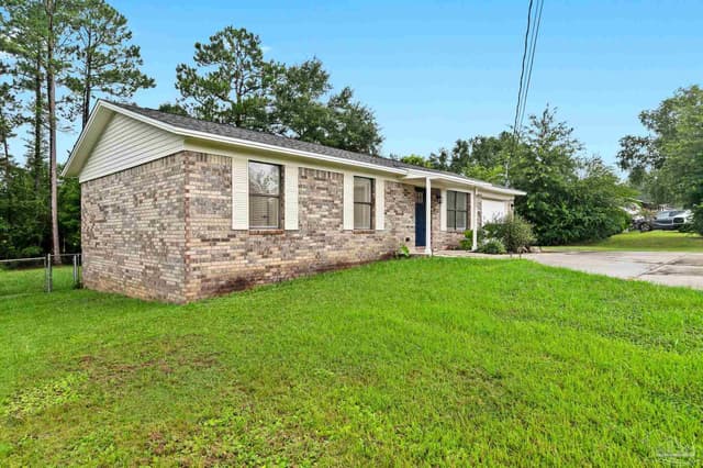 911 Jacks Branch Rd property photo