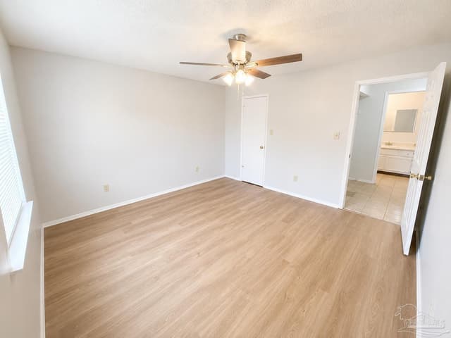 3410 Green Briar Ct # 4, Gulf Breeze FL 32563 photo 10