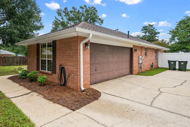 107 Bosque Ct, Cantonment FL 32533 photo 21