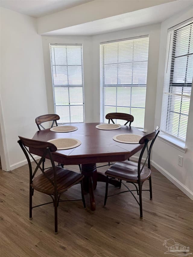 4636 Evelyn St, Pace FL 32571 photo 8