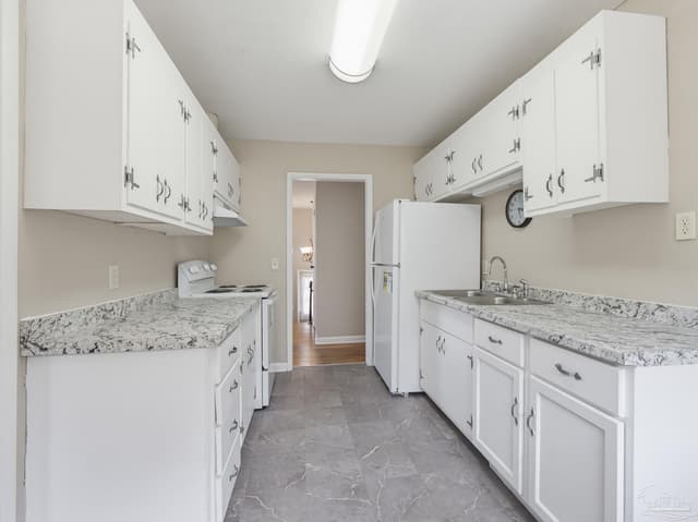 5479 Westwood Dr, Milton FL 32570 photo 13