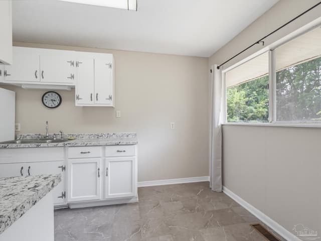 5479 Westwood Dr, Milton FL 32570 photo 16