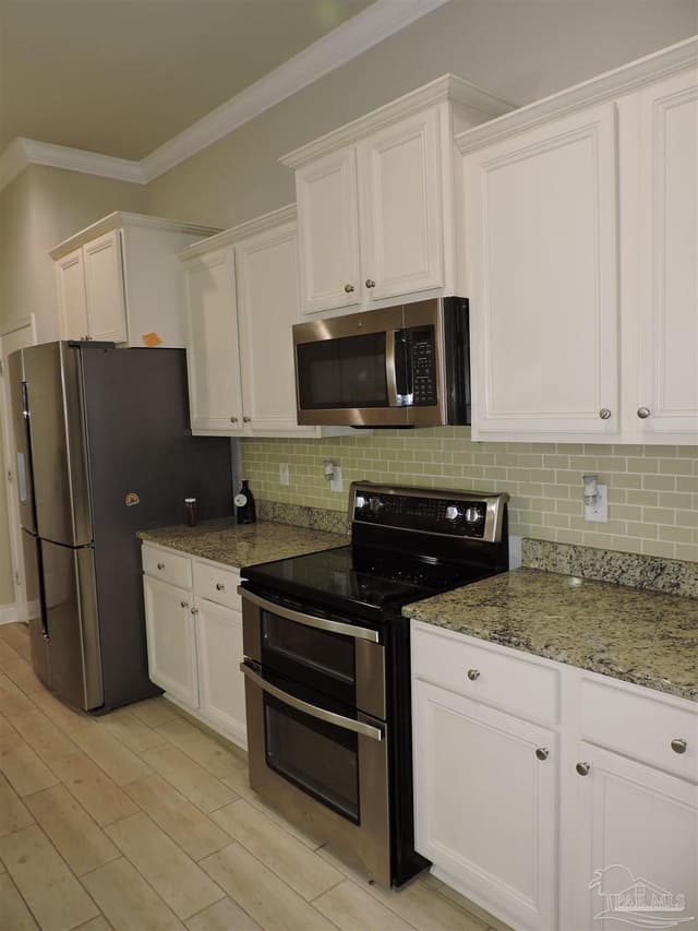 4221 Essex Terrace Cr, Pace FL 32571 photo 7