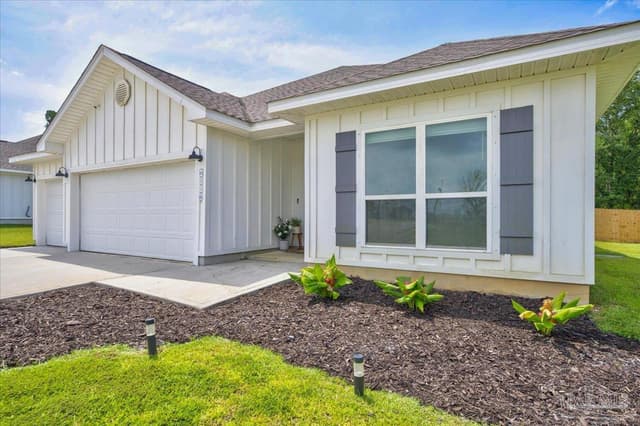 6116 Rutherford Loop, Pensacola FL 32526 photo 2
