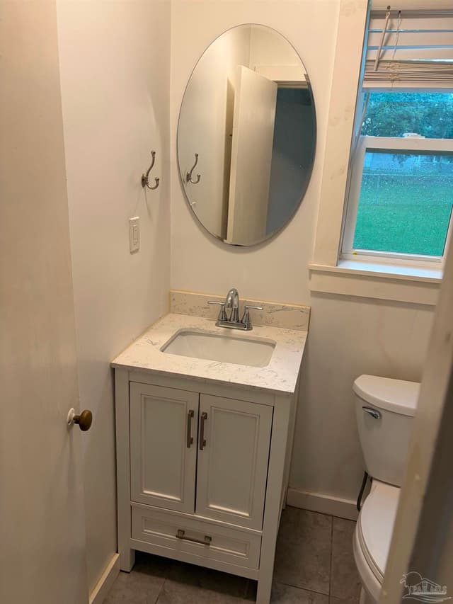 107 Holmes Dr # C, Pensacola FL 32507 photo 7