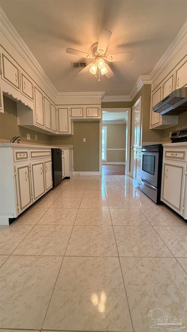 6996 Forshalee St, Pensacola FL 32503 photo 4