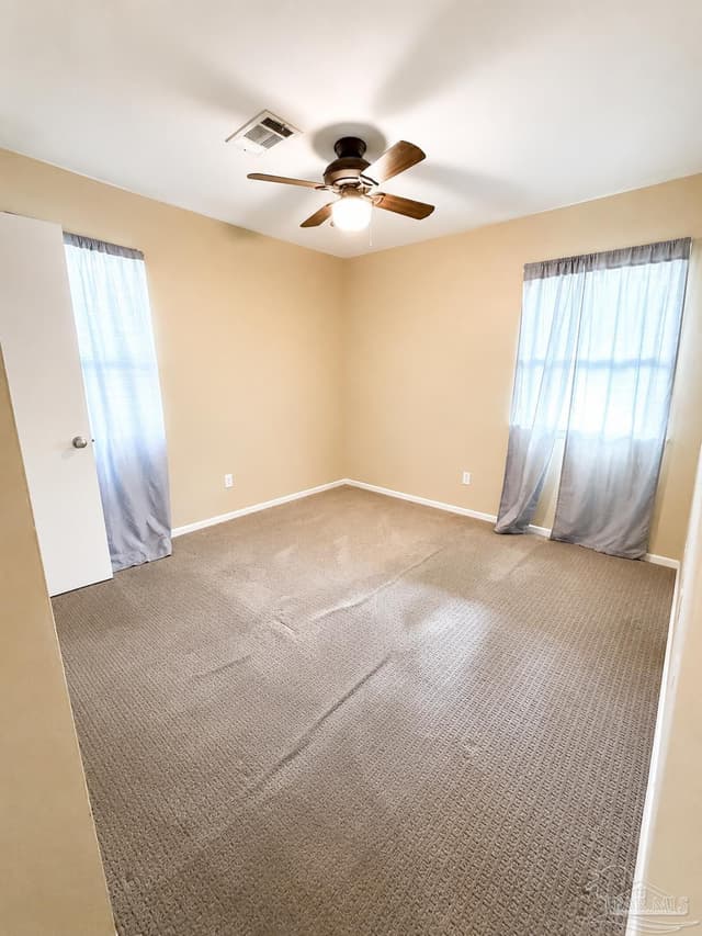 5778 Avondale Rd property photo