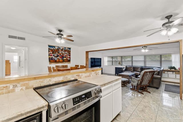 632 Berkley Dr, Pensacola FL 32503 photo 13