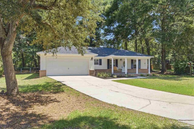 5708 Bronco Pl, Milton FL 32570 exterior