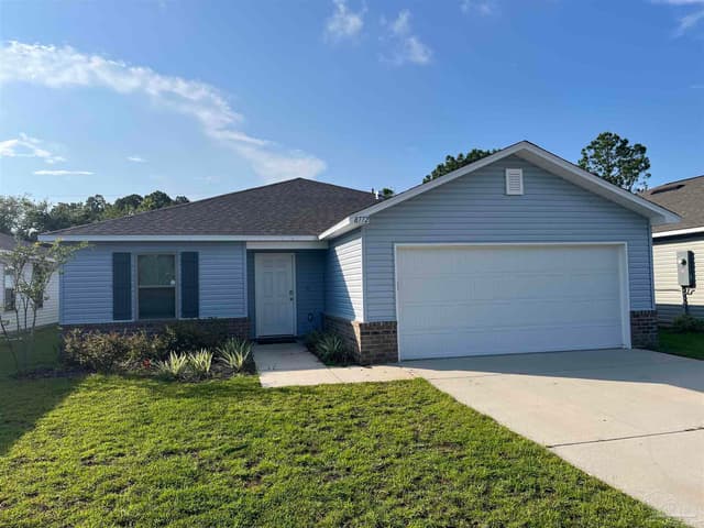 8772 Schooner Ln, Pensacola FL 32507 exterior