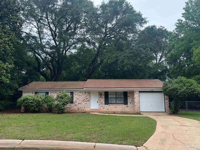 6359 Cotton St, Pensacola FL 32526 exterior