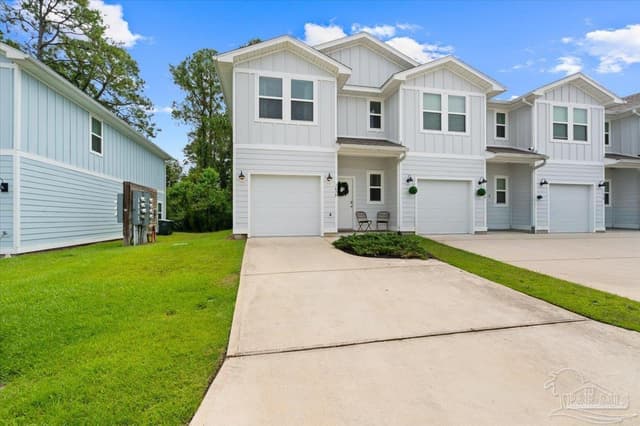 1638 Iroquois Ct, Pensacola FL 32534 exterior