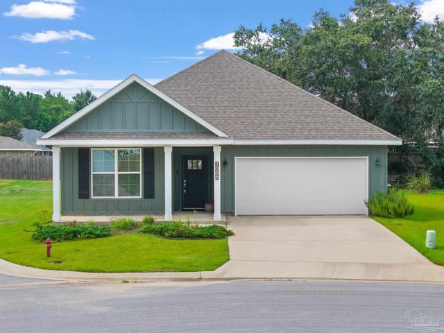 7068 Whitetail Run Dr, Pensacola FL 32526 exterior