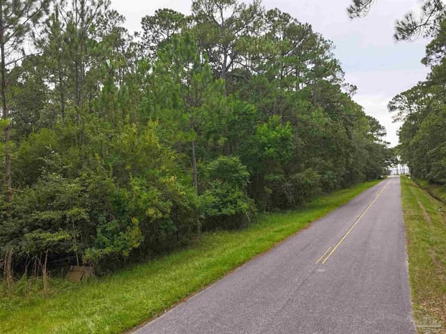 9333 Alekai Dr, Pensacola FL 32526 exterior