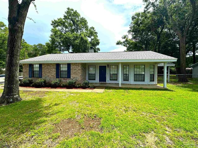 10150 Candlestick Ln, Pensacola FL 32514 exterior