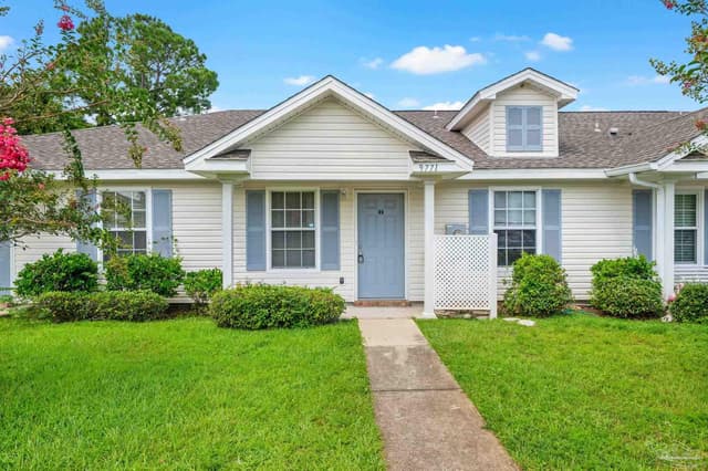 9771 Cobblebrook Dr, Pensacola FL 32506 exterior