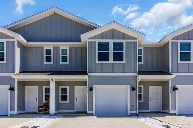 5713 Stellarjay St, Gulf Breeze FL 32563 exterior
