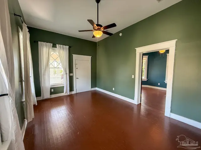 1416 La Rua St property photo