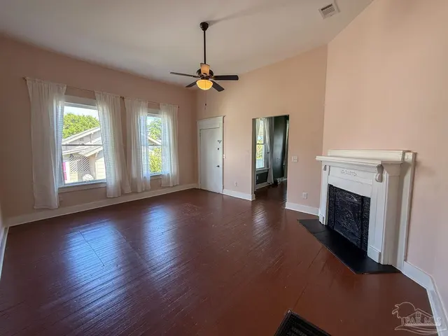 1416 La Rua St property photo
