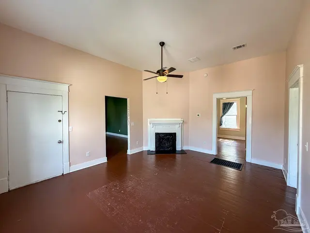 1416 La Rua St property photo