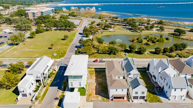 111 S 9th Ave, Pensacola FL 32503 photo 10