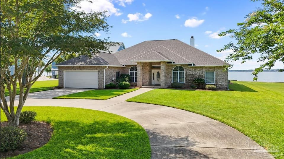 5450 N Shore Rd, Pensacola FL 32507 photo 1