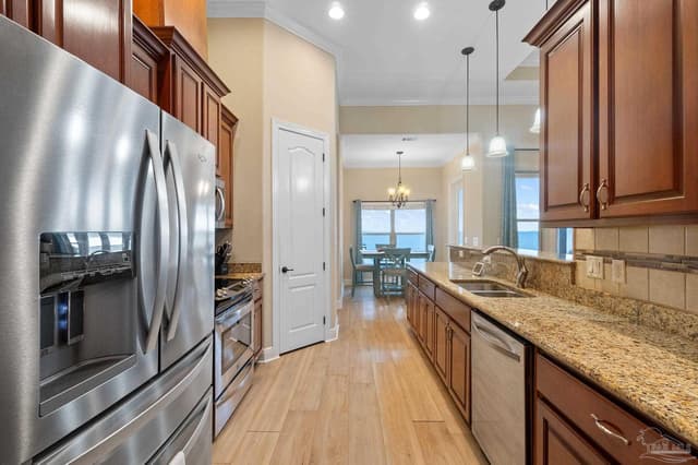 1921 Costa Verde Ct, Navarre FL 32566 photo 7
