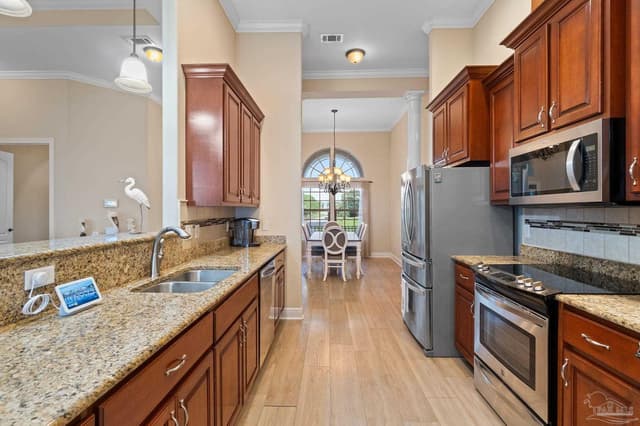1921 Costa Verde Ct, Navarre FL 32566 photo 9