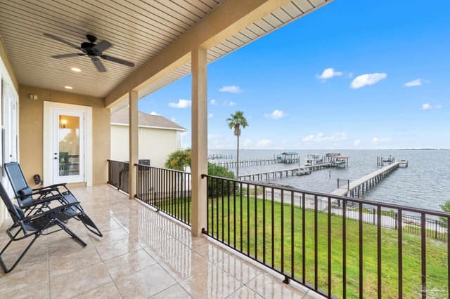 1921 Costa Verde Ct, Navarre FL 32566 photo 18