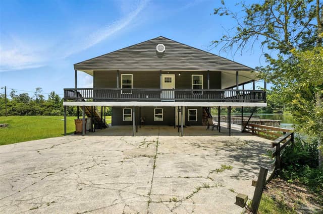 4608 Riley Rd, Milton FL 32583 photo 5