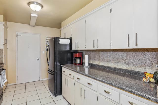 825 Bayshore Dr # 302, Pensacola FL 32507 photo 10