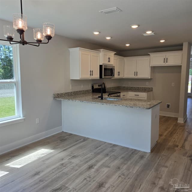 8089 Westpointe Ln # 1B, Pensacola FL 32506 photo 9