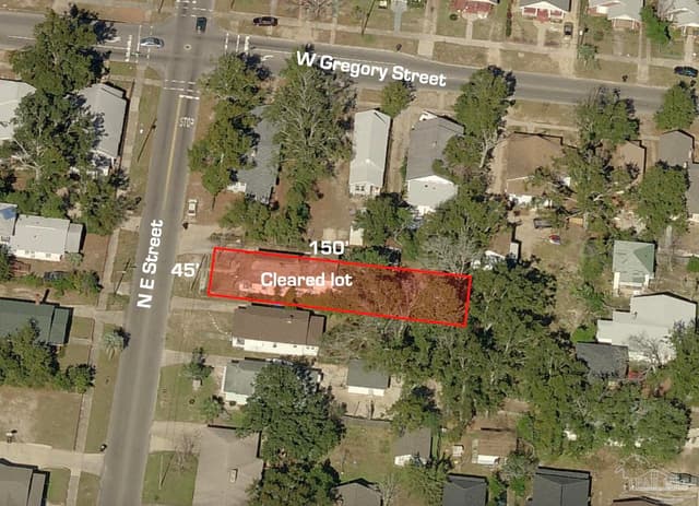 116 E St property photo