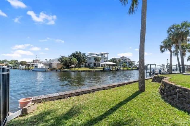 1098 Harbor Ln, Gulf Breeze FL 32563 photo 46