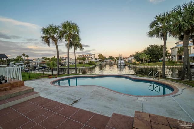 1098 Harbor Ln, Gulf Breeze FL 32563 photo 59