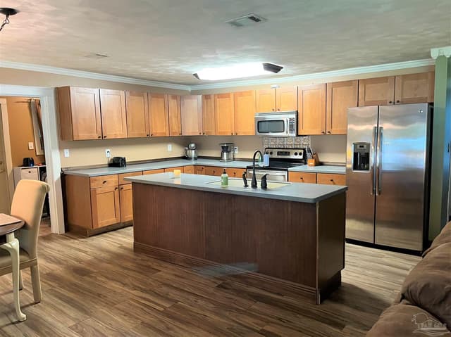 77 Hill St, Atmore AL 36502 photo 9