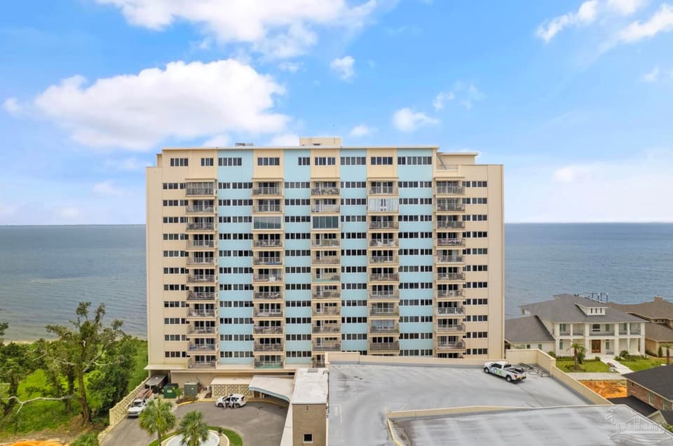 825 Bayshore Dr # 700, Pensacola FL 32507 photo 1